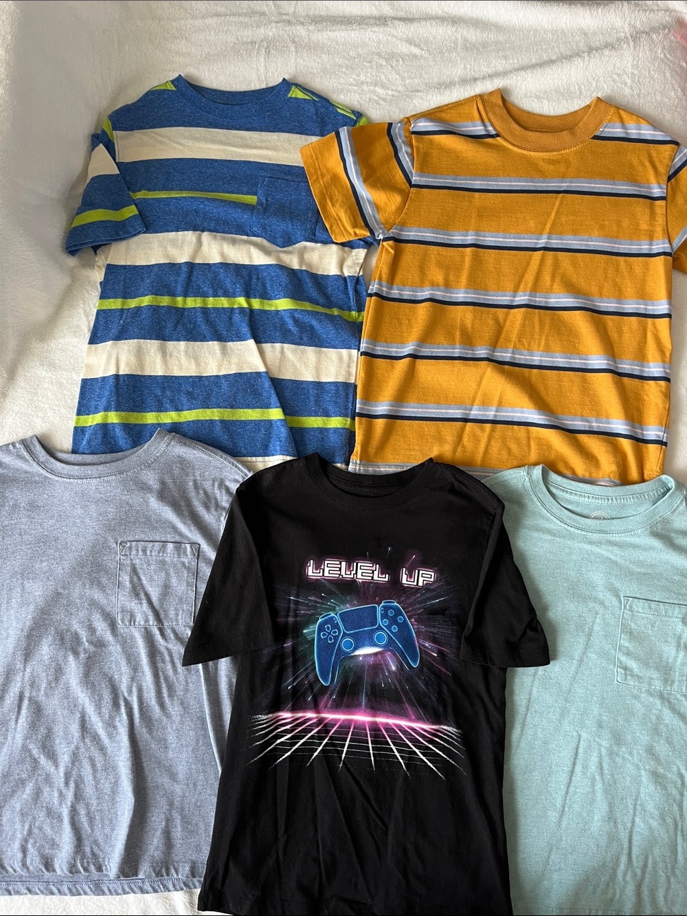 Boy’s M(8) T-Shirt Bundle – Blue, Mustard, Black & Pastel
